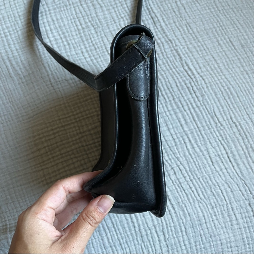 Vintage Coach 1990s 90s black genuine leather crossbody purse - Picture 10 of 12